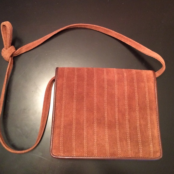 Clinique Handbags - Clinique Genuine Leather Crossbody