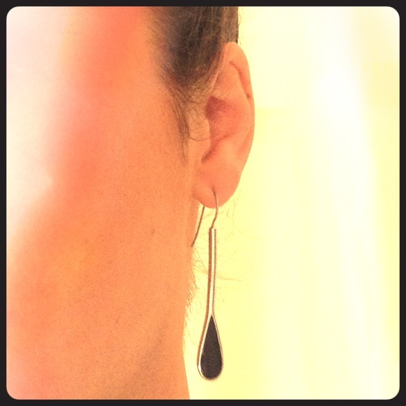 Lia Sophia black tear drop earrings
