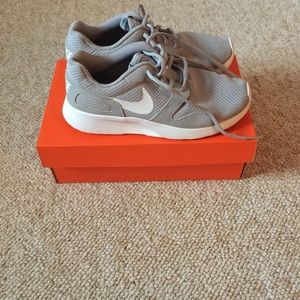 Grey woman's Nike's!