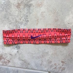 Nike headband