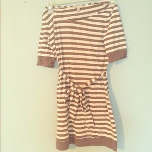 Quarter sleeve olive/tan striped dress