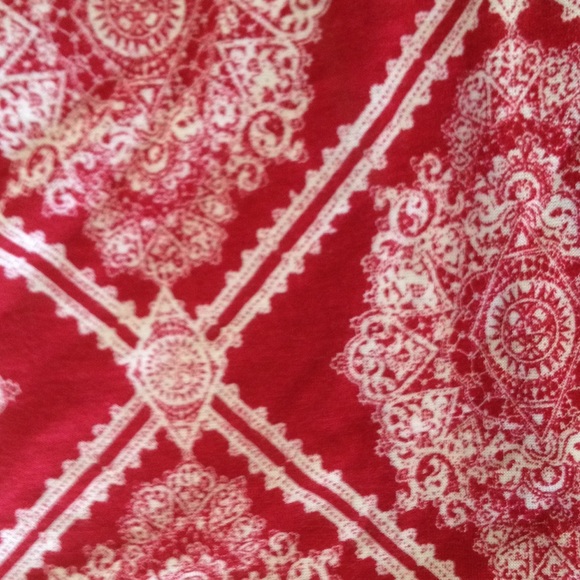 Halter top - Picture 4 of 4