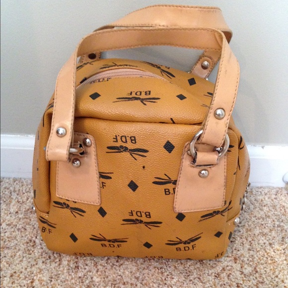 Square handbag - Picture 3 of 4