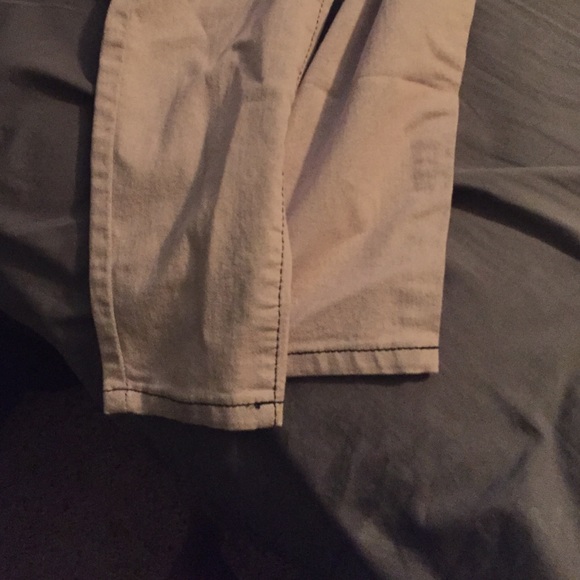 Destroyed Skinny Jeans - Picture 3 of 4