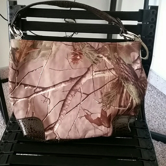 Realtree camo bag