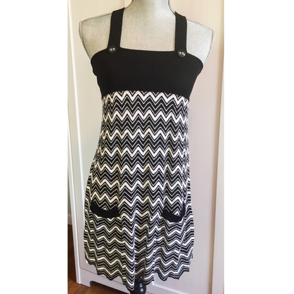 Bebe Crochet Dress - Picture 3 of 4