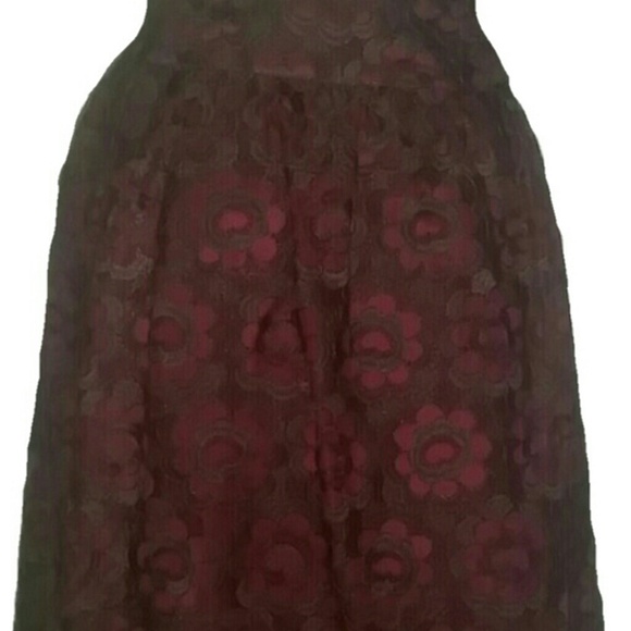Cynthia Cynthia Steffi Embroidered Floral Skirt