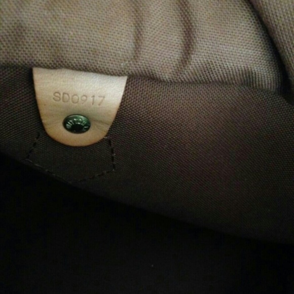 ❤️SOLD❤️ More Pics of Louis Vuitton Speedy 25