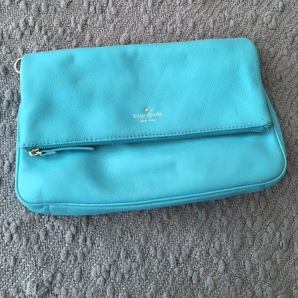 kate spade Handbags - Kate spade clutch/cross body