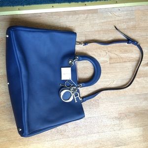 SALE Christian Dior Diorisso calfskin bag w wallet
