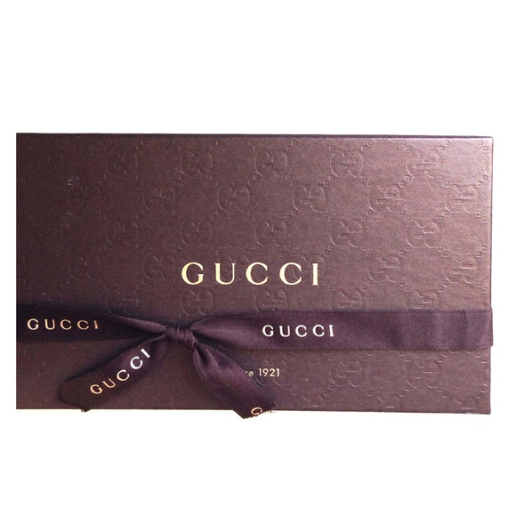 Gucci wallet box