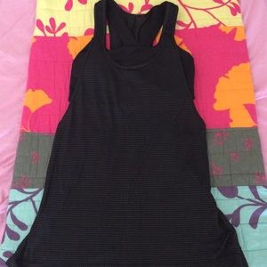 Lululemon Stash It Tank Size 6