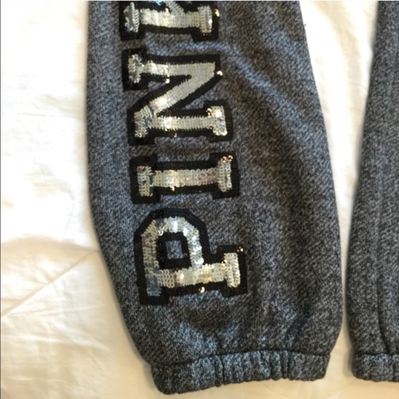 VS Sweat Pants 😍 - Picture 2 of 4