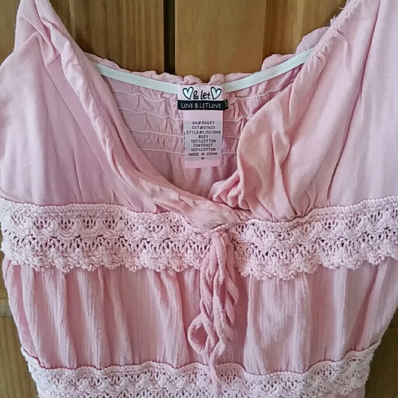 Spaghetti strap shirt - Picture 2 of 3