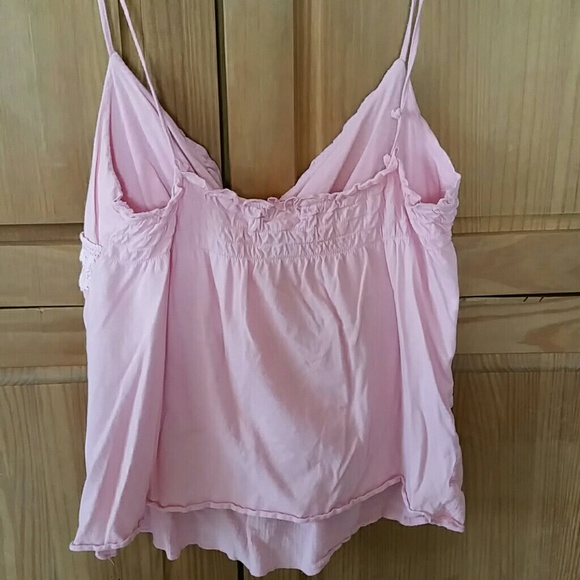 Spaghetti strap shirt - Picture 3 of 3