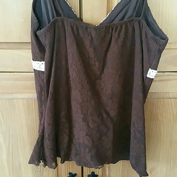 Spaghetti strap top - Picture 3 of 3