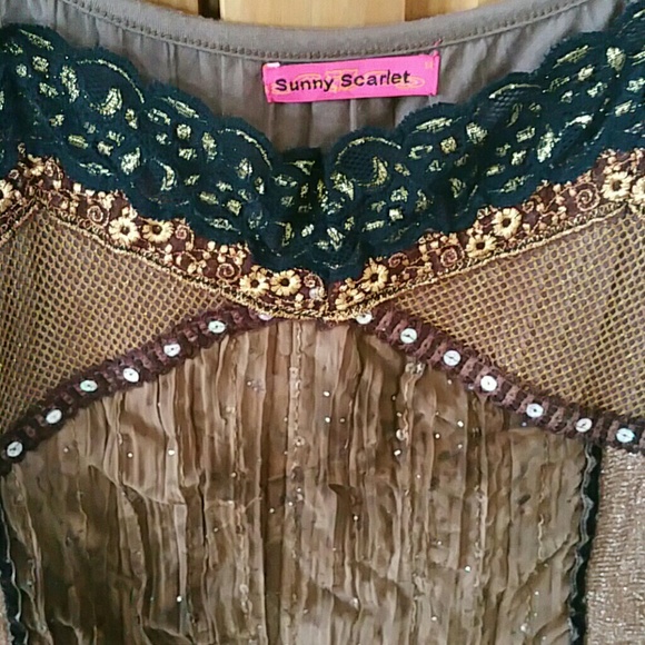 Spaghetti strap top - Picture 2 of 3