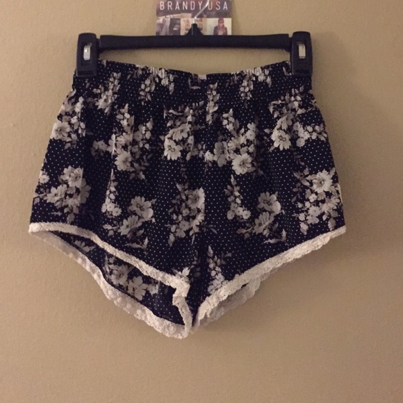 Cute vintage shorts!