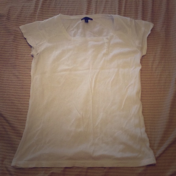 White GAP shirt