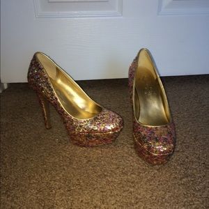 Jessica Simpson Devin Pumps