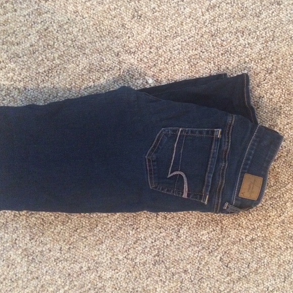 Size 0 American eagle super stretch jeans