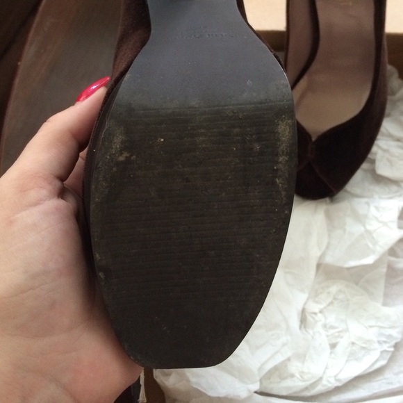 Velvet sweetheart Pumps - Picture 3 of 3