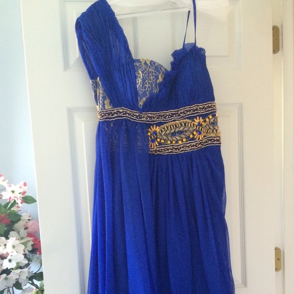 Mnm couture Dress size 10 - Picture 1 of 2