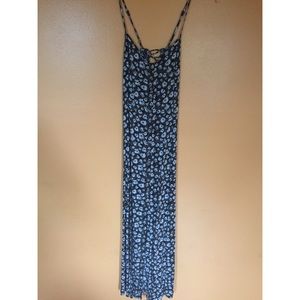 AMAZING Flower maxi dress from American Eagle