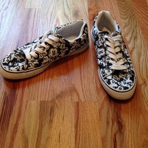 Black and white Mickey Mouse shoes!