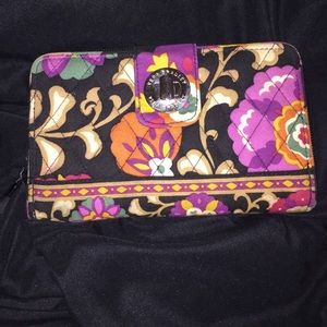 Vera Bradley Pocketbook