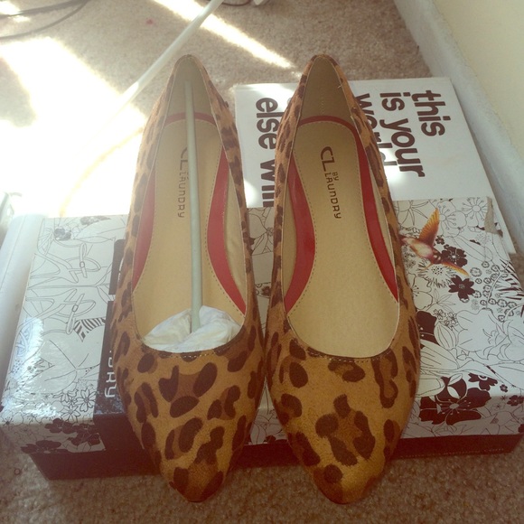 Wedge Leopard print shoes