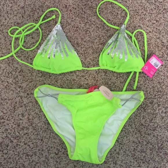 Victoria's Secret bikini- never worn