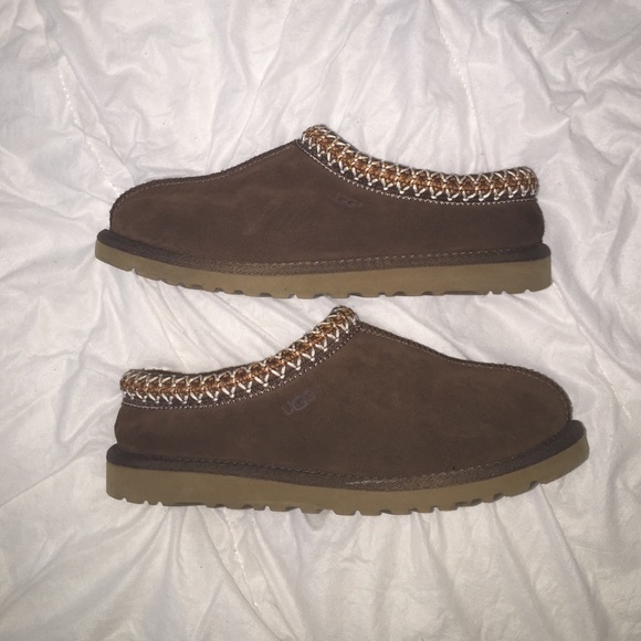 UGG Shoes - Ugg brown chocolate slippers
