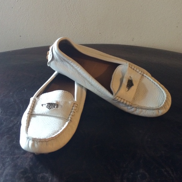 Coach driving shoe.
