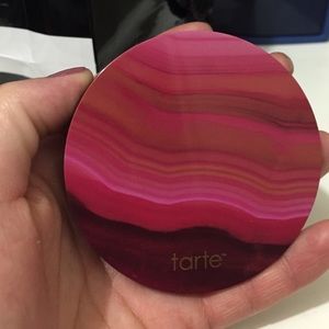 Tarte blush