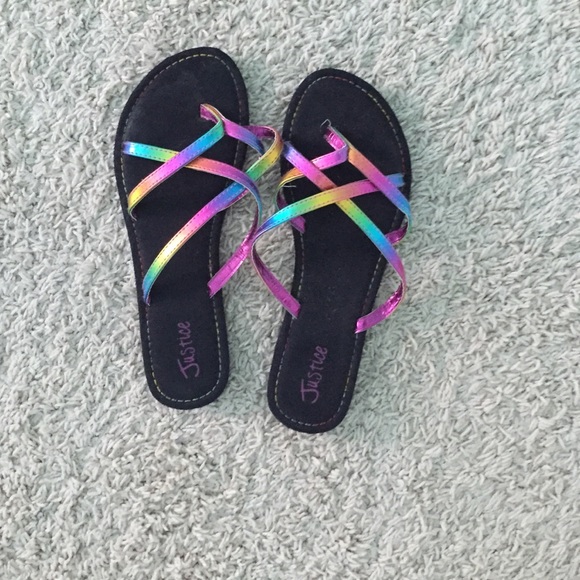 Shoes - Picture 2 of 3