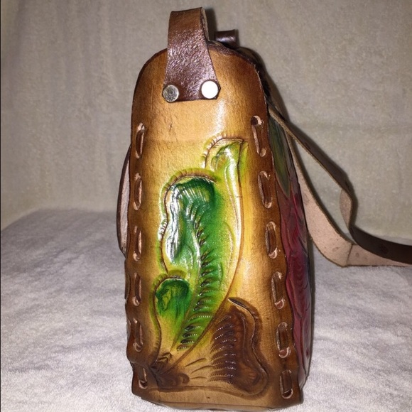 BEAUTIFUL GENUINE LEATHER HANDMADE PURSE - Picture 4 of 4