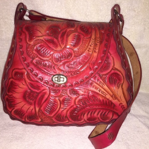 BEAUTIFUL GENUINE LEATHER HANDMADE PURSE - Picture 1 of 4