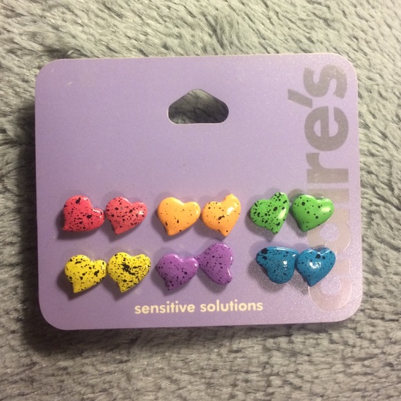 Claire's Speckled Heart Earrings