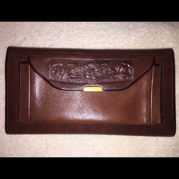 BEAUTIFUL GENUINE LEATHER HANDMADE WALLET - Picture 2 of 3