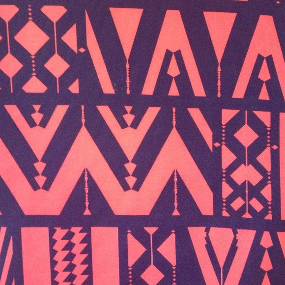 Tribal Peplum Shirt - Picture 2 of 3