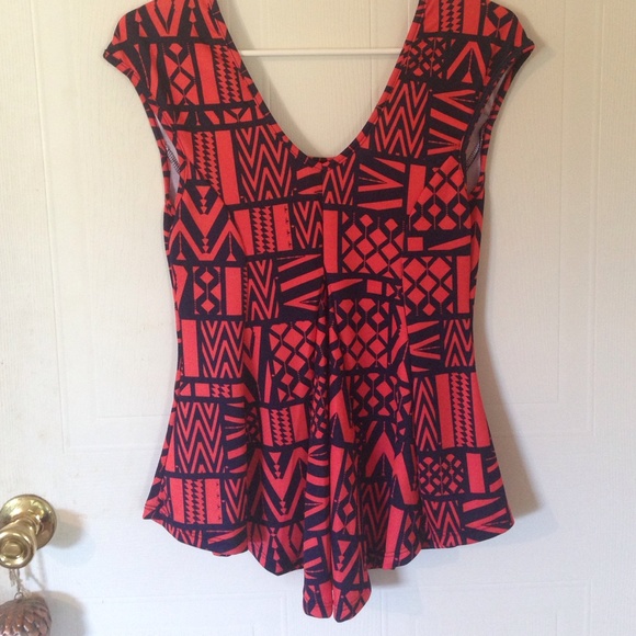 Tribal Peplum Shirt - Picture 3 of 3