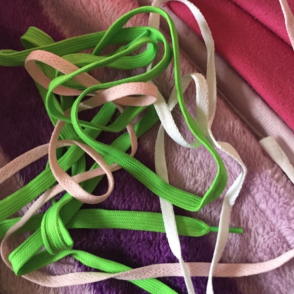 Puma - Picture 3 of 4