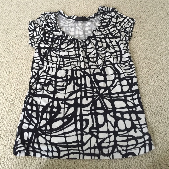 The Limited Top