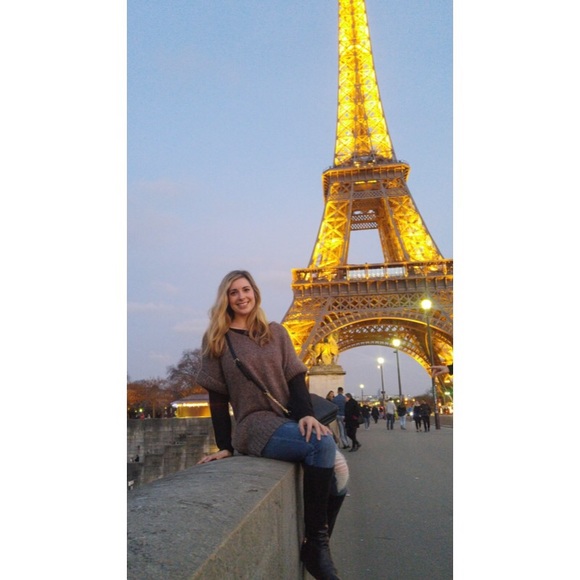 โข Meet Me โข - Picture 2 of 3