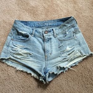 American Eagle Outfitters Shorts (Size 4)