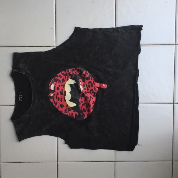 Crop Top Lips Tanktop PacSun