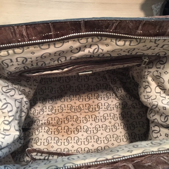 GUESS large handbag - Picture 3 of 4