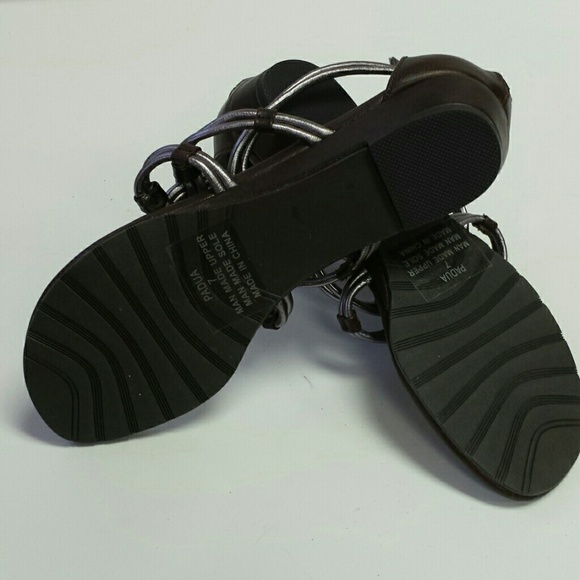 Coconuts Sandals - Picture 4 of 4