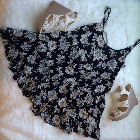 Brandy Melville Dress Black&White
